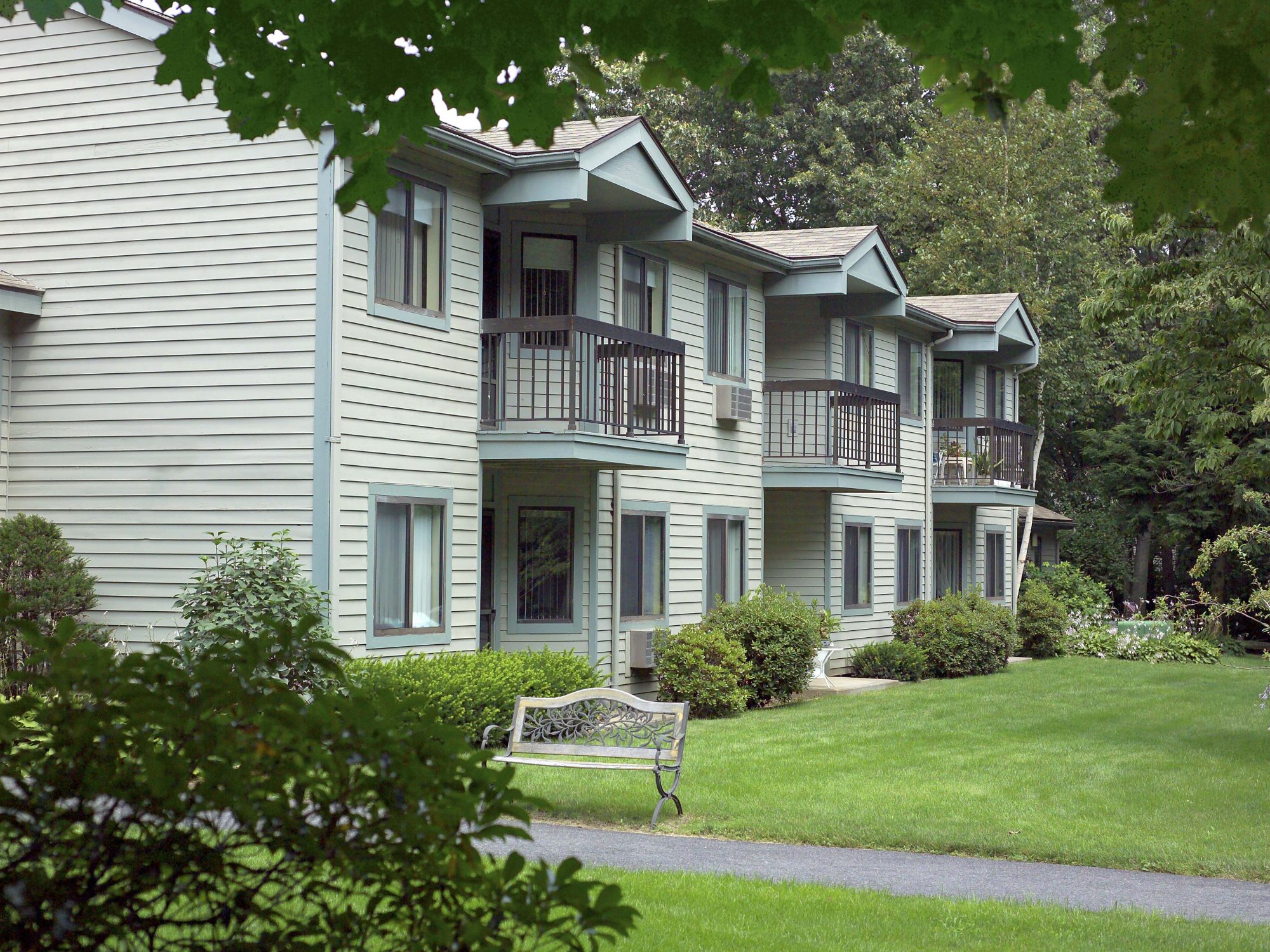 Genesis Independent Living at JGS Lifecare in Longmeadow, Massachusetts