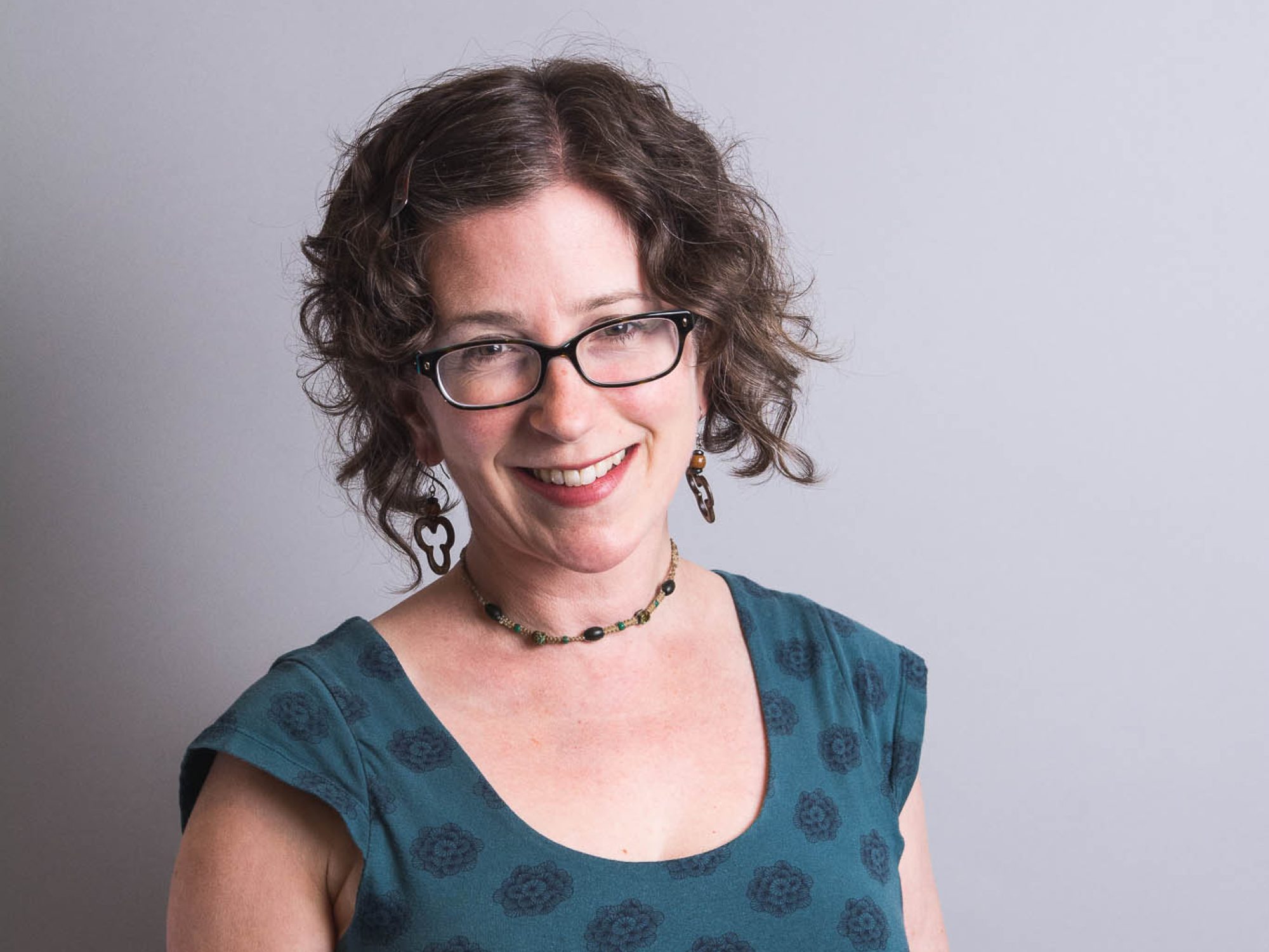 Elise Barber headshot